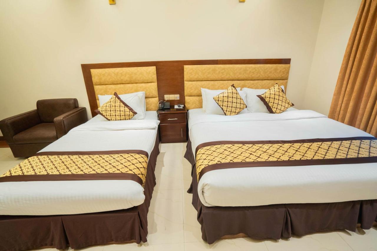 Central Inn Ντάκα Εξωτερικό φωτογραφία