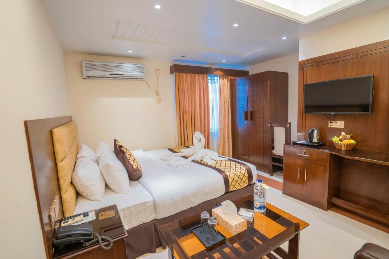 Central Inn Ντάκα Εξωτερικό φωτογραφία