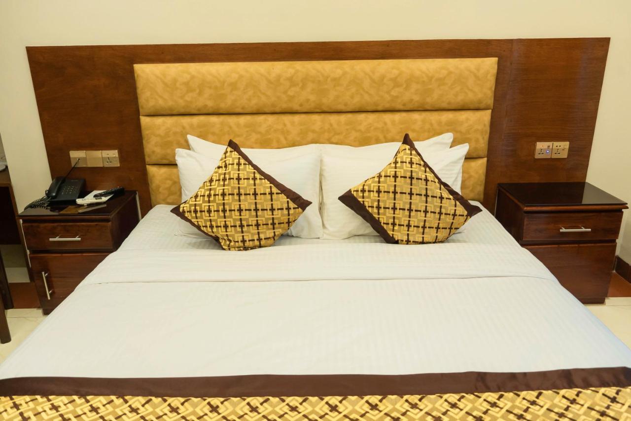 Central Inn Ντάκα Εξωτερικό φωτογραφία