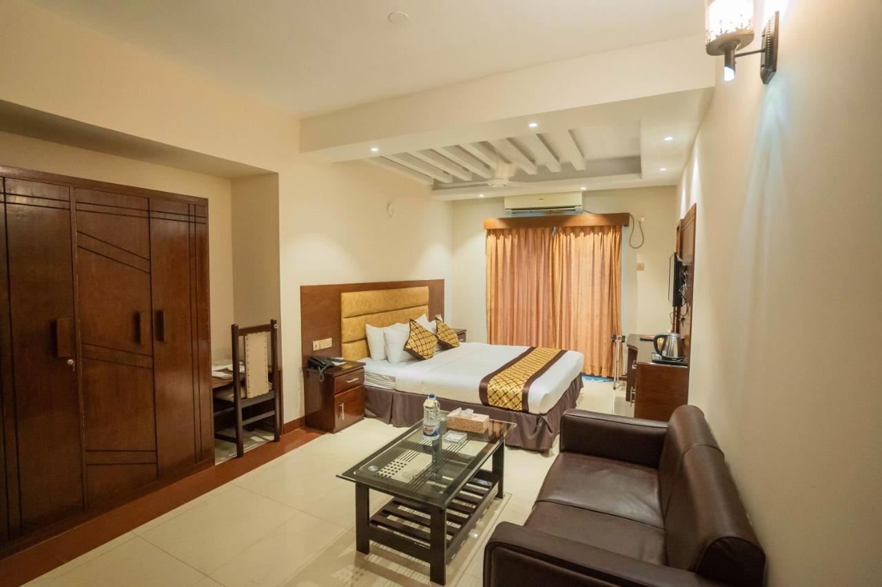 Central Inn Ντάκα Εξωτερικό φωτογραφία